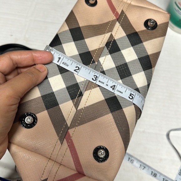 Burberry bag - Picture 14 of 14
